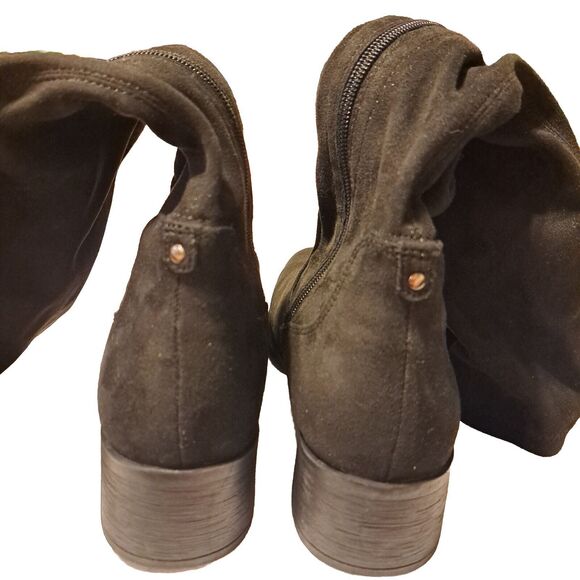 Kenneth Cole Reaction Dark Heeled Boots - Picture 9 of 11